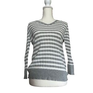 Y2K‎ Say What? Women's Bella Swan Striped Ribbed Long Sleeve Top V Neck Gray
